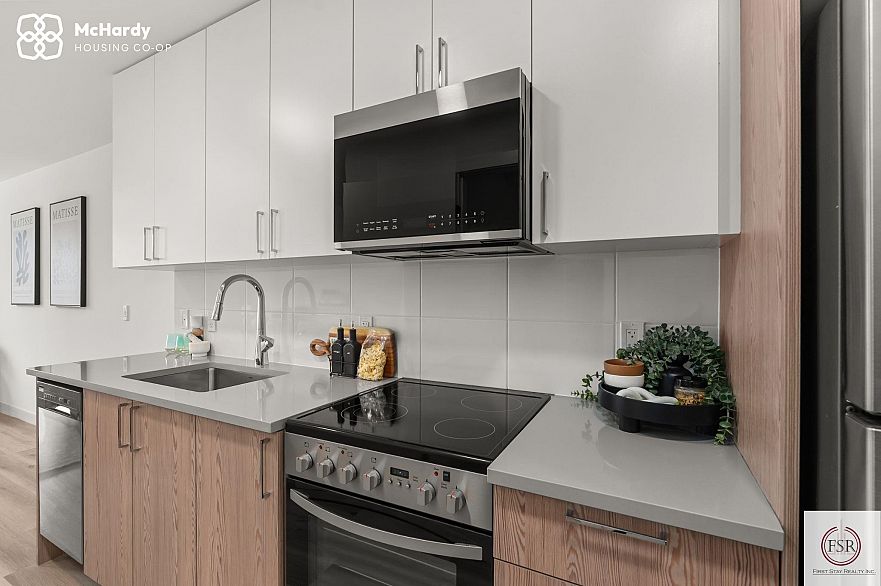 5085 MCHARDY STREET, Vancouver BC V5R 0L7