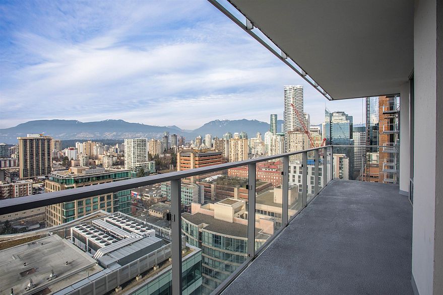 2805 1289 Hornby Street