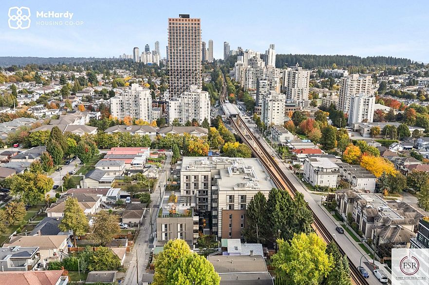 5085 MCHARDY STREET, Vancouver BC V5R 0L7