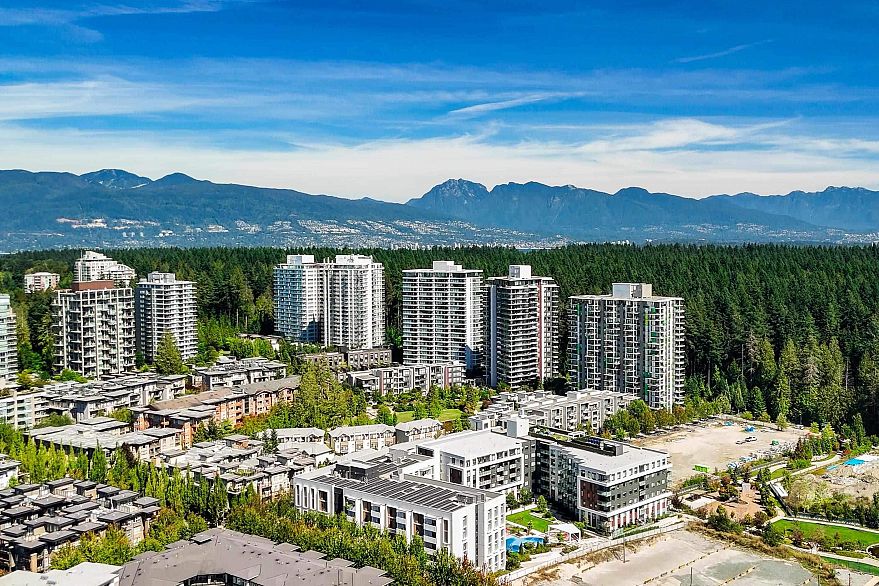 2001 5629 Birney Avenue