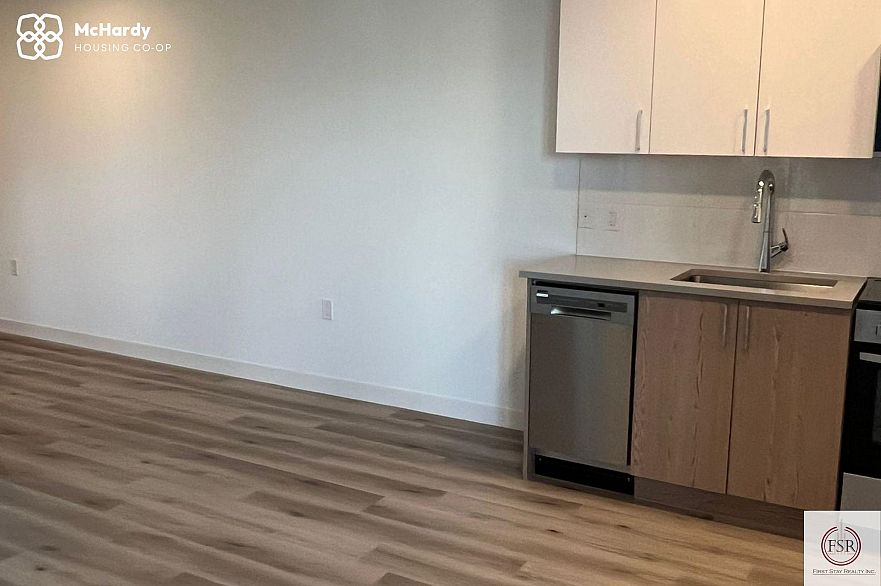 5085 MCHARDY STREET, Vancouver BC V5R 0L7