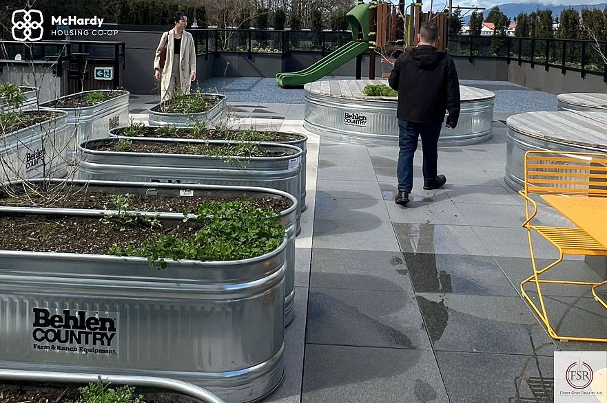 5085 MCHARDY STREET, Vancouver BC V5R 0L7