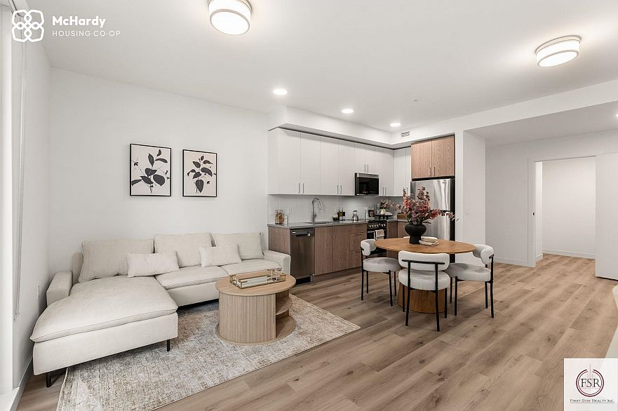 5085 MCHARDY STREET, Vancouver BC V5R 0L7