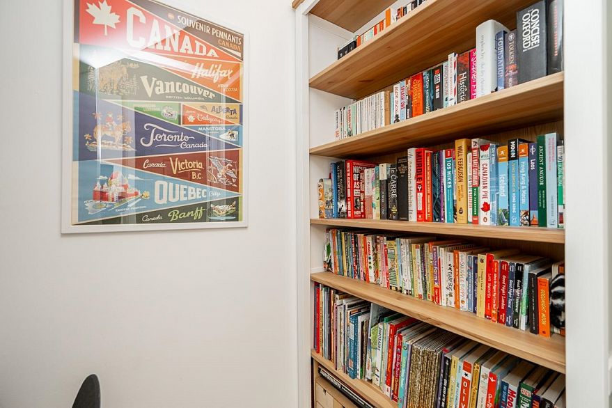 310 678 W 7th Avenue