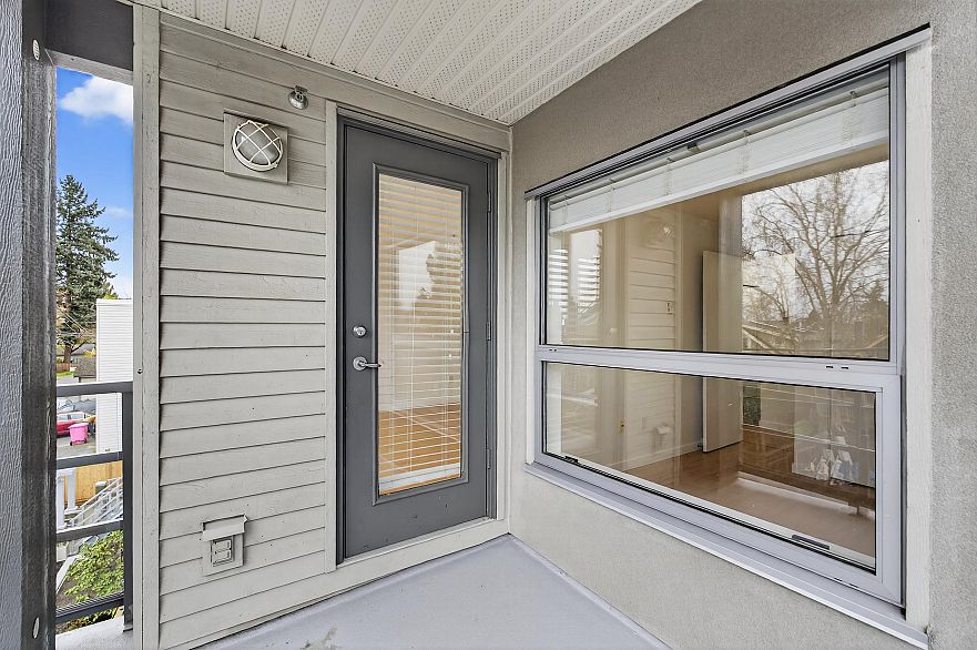 307 3161 W 4th Avenue