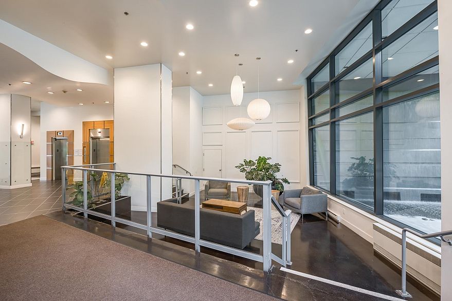 610 438 SEYMOUR STREET, Vancouver BC V6Z 2X6