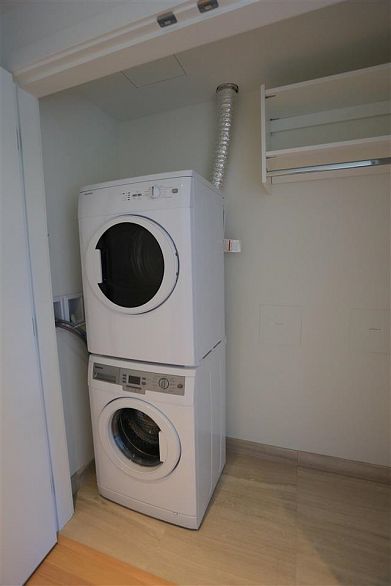 608 1561 W 57th Avenue