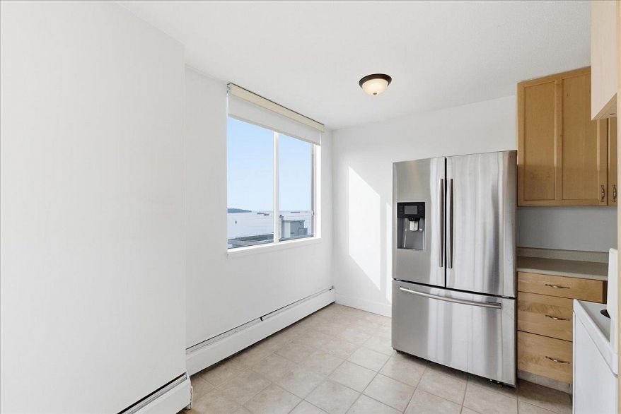 1608 1251 Cardero Street