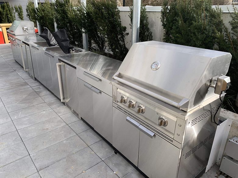 204 1680 E 12th Avenue