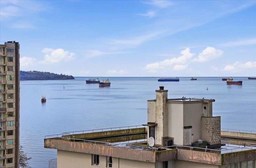 1608 1251 Cardero Street