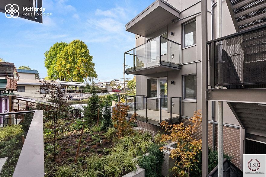 5085 MCHARDY STREET, Vancouver BC V5R 0L7