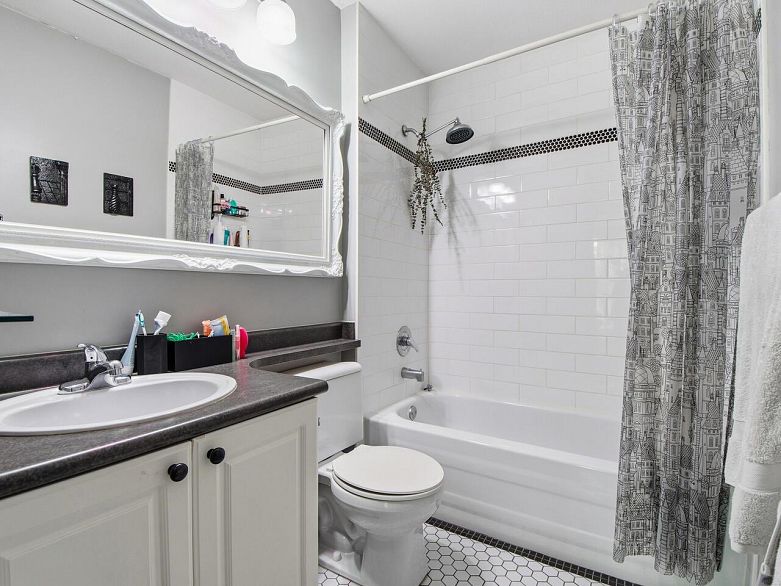 404 1688 E 8th Avenue