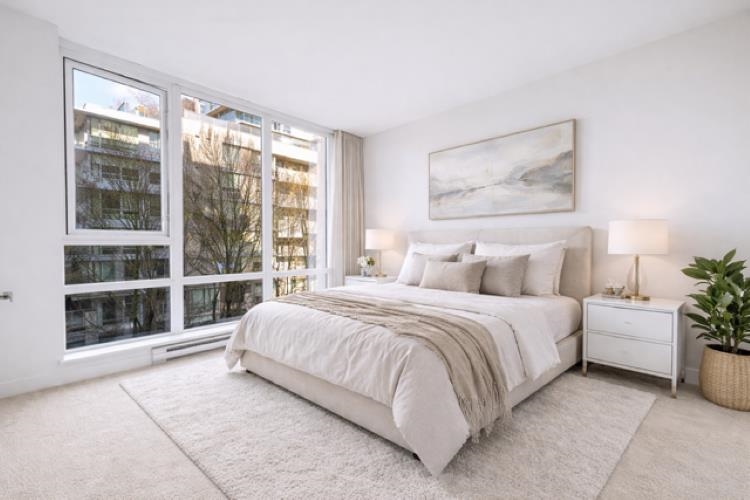 404 1690 W 8th Avenue