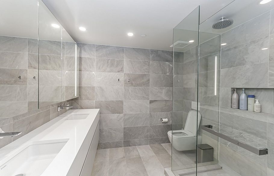 606 889 Pacific Street