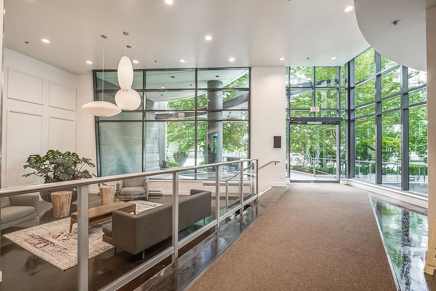 610 438 SEYMOUR STREET, Vancouver BC V6Z 2X6