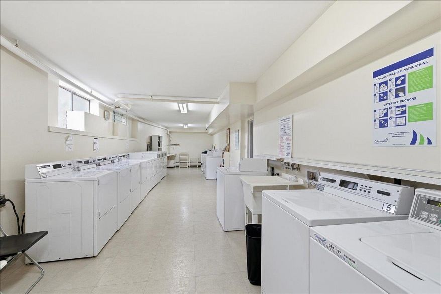 1608 1251 Cardero Street