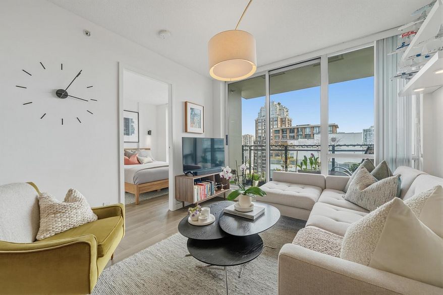 1707 1082 Seymour Street