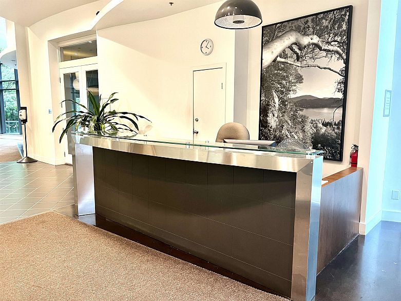 610 438 SEYMOUR STREET, Vancouver BC V6Z 2X6