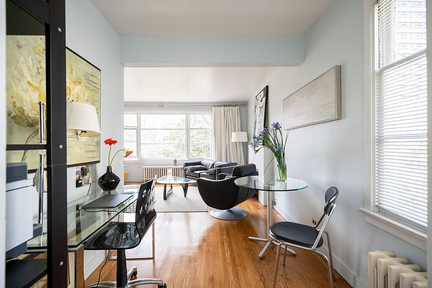 303 1565 Burnaby Street