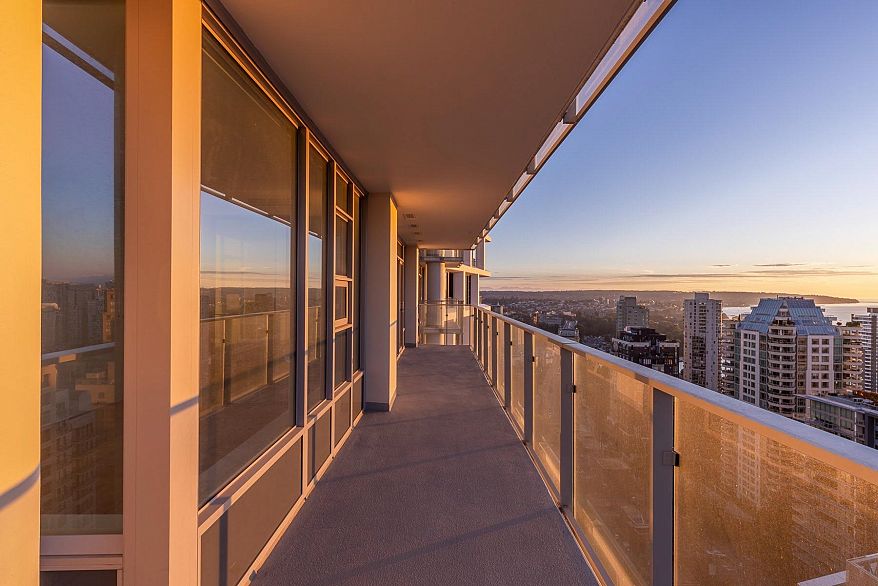 2805 1289 Hornby Street