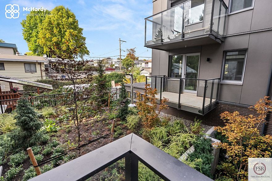 5085 MCHARDY STREET, Vancouver BC V5R 0L7