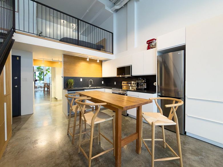 203 234 E 5th Avenue