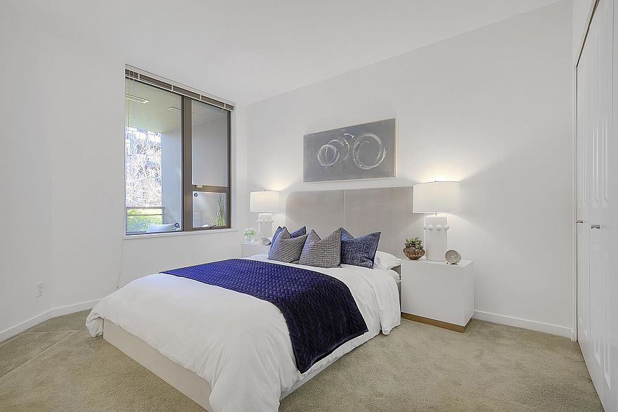 110 2263 Redbud Lane