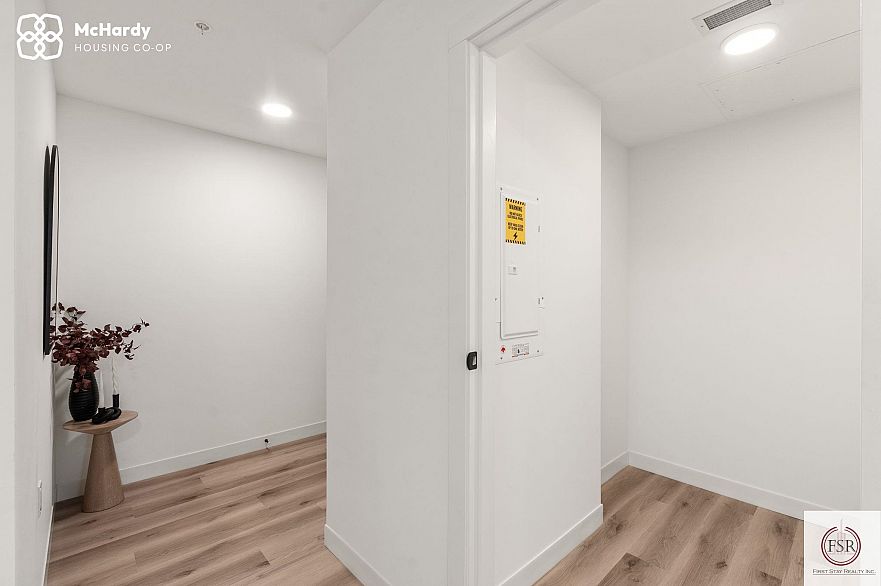 5085 MCHARDY STREET, Vancouver BC V5R 0L7