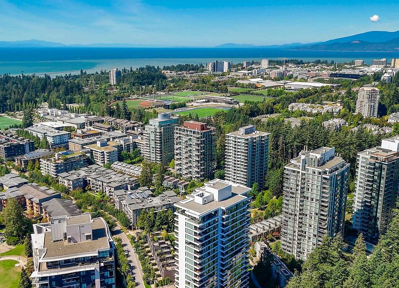 2001 5629 Birney Avenue