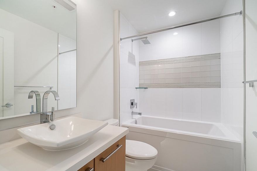 310 5325 West Boulevard