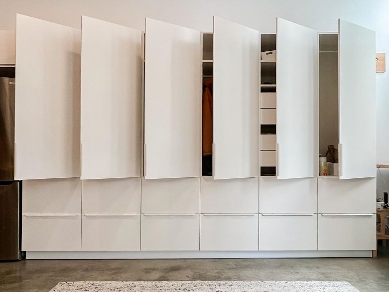 203 234 E 5th Avenue