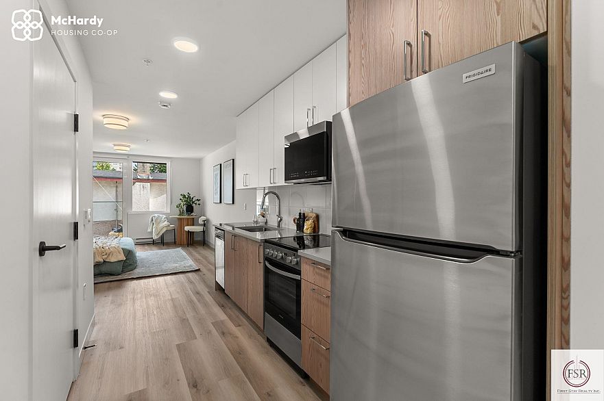 5085 MCHARDY STREET, Vancouver BC V5R 0L7