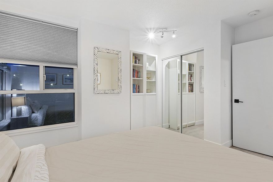 301 789 Jervis Street