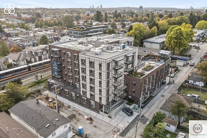 5085 MCHARDY STREET, Vancouver BC V5R 0L7