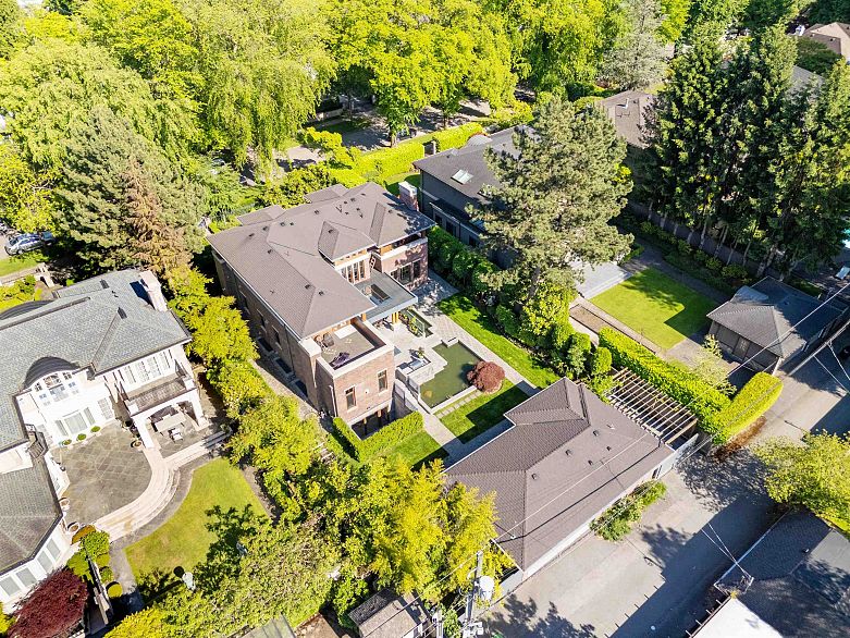 5937 Churchill Street