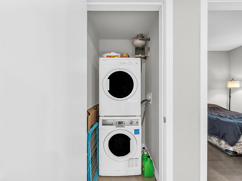 511 508 W 29th Avenue