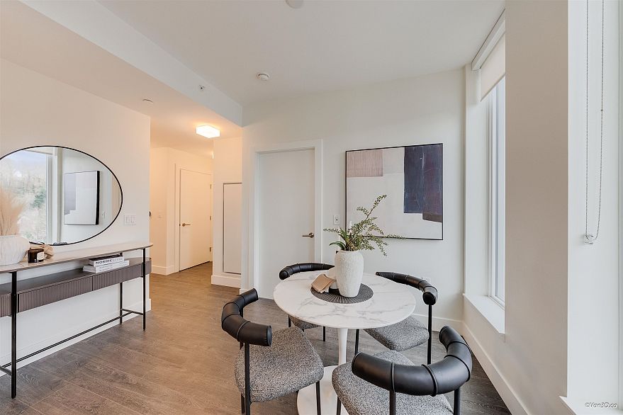 1307 3438 Sawmill Crescent