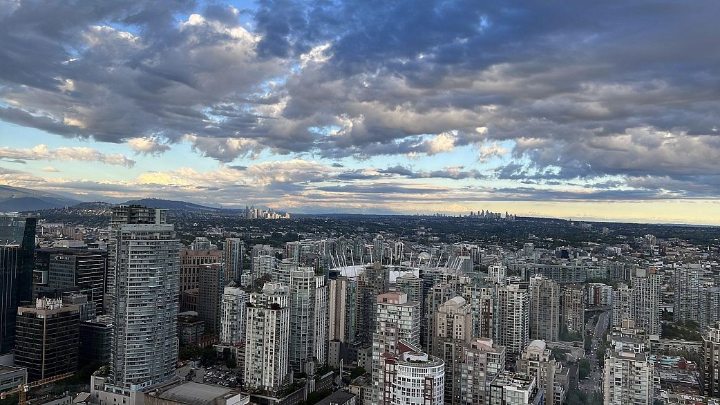 3403 938 Nelson Street