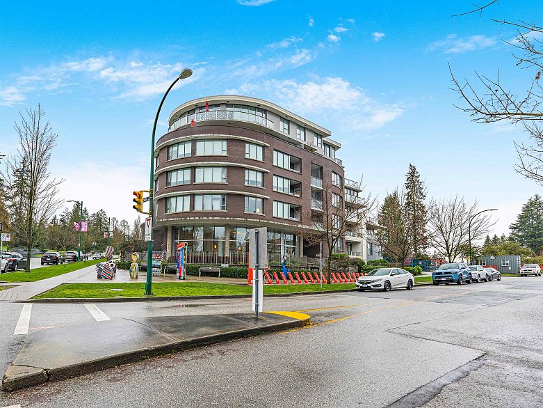 511 508 W 29th Avenue