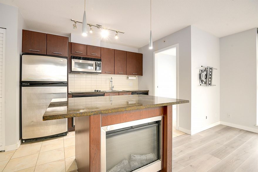 1808 1199 Seymour Street