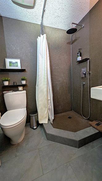 308 228 E 18th Avenue