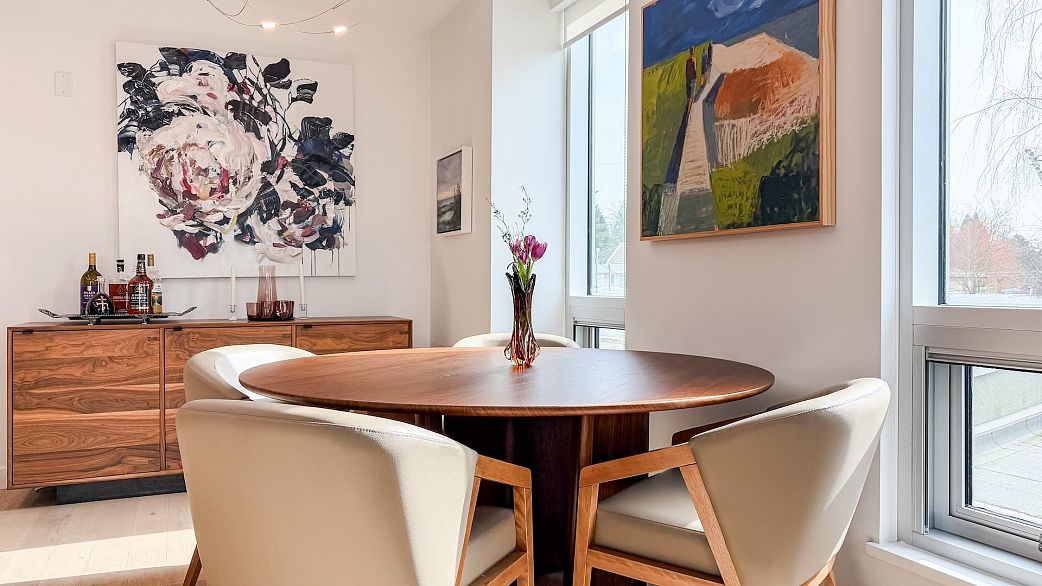 301 4988 Cambie Street