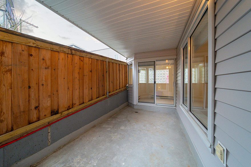 104 1147 Nelson Street