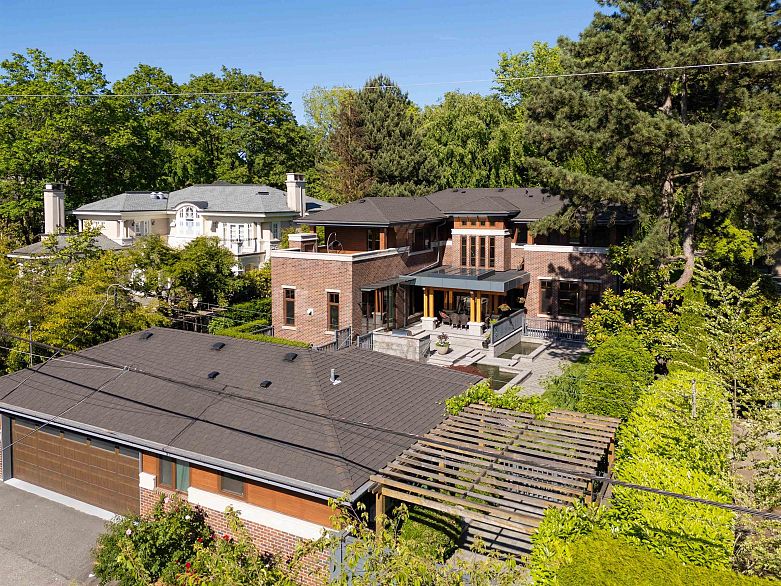 5937 Churchill Street