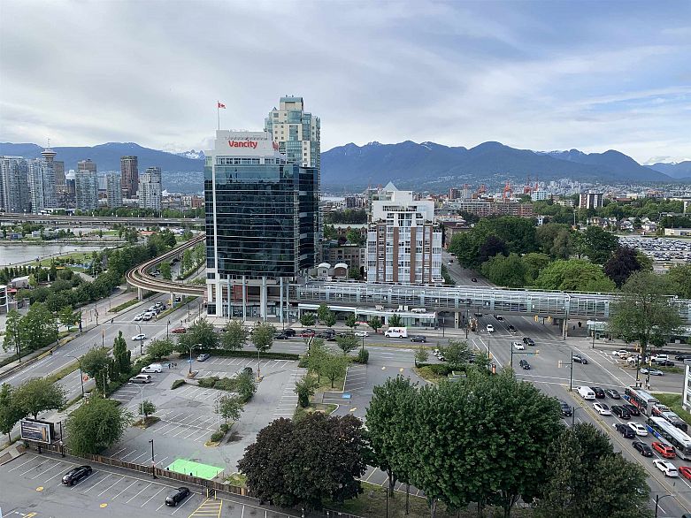 2015 1618 Quebec Street