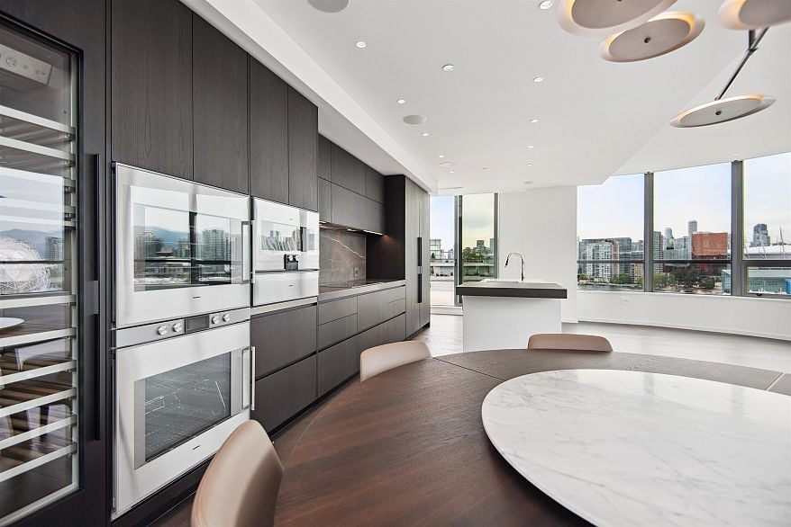 1202 1678 Pullman Porter Street