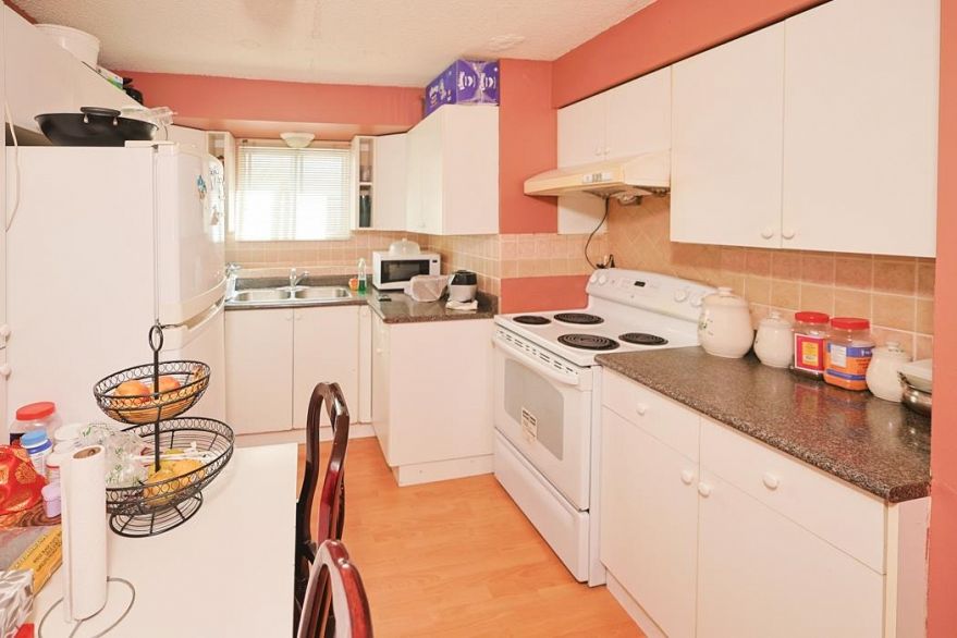 7310 Gladstone Street