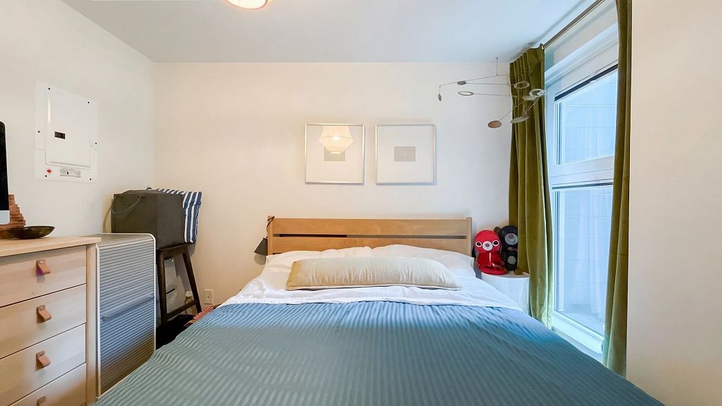 310 150 E Cordova Street