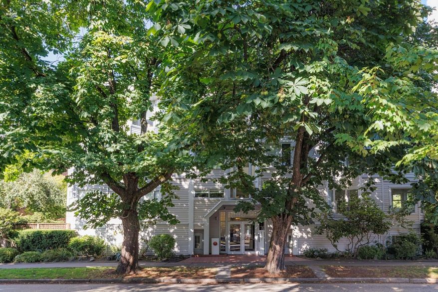 104 1147 Nelson Street