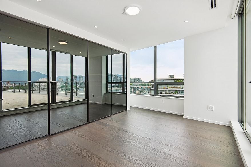 1202 1678 Pullman Porter Street